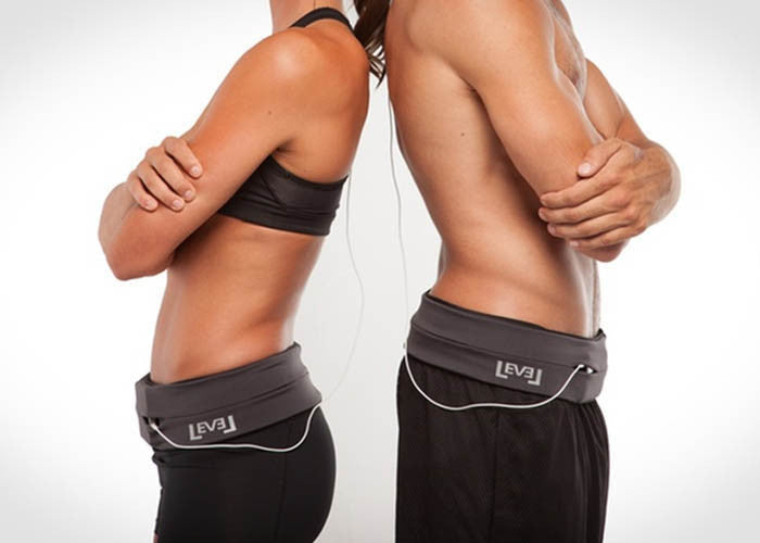 Flipbelt gets "reviewed" by local rugby guys
